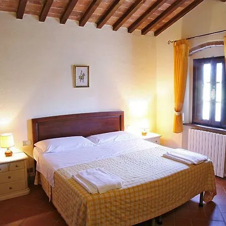 Granaio Borgo Di Colleoli 3*