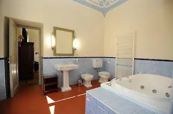 Resort Granaio Borgo Di Colleoli 3*