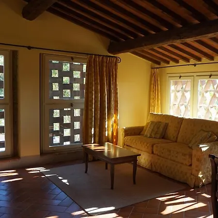 Granaio Borgo Di Colleoli