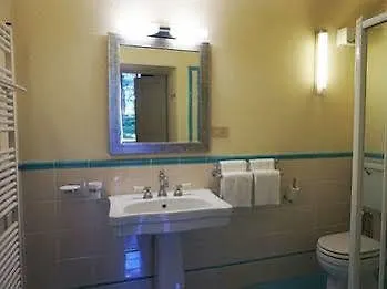 Resort Granaio Borgo Di Colleoli