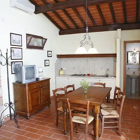 리조트 Granaio Borgo Di Colleoli 3*