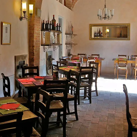 리조트 Granaio Borgo Di Colleoli 3*