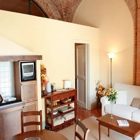 리조트 Granaio Borgo Di Colleoli