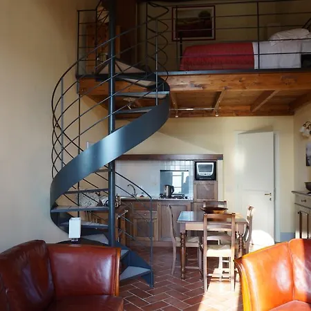 리조트 Granaio Borgo Di Colleoli