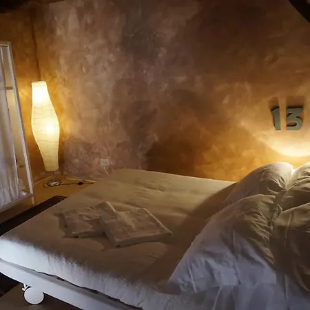 Granaio Borgo Di Colleoli 리조트 3*