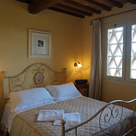Granaio Borgo Di Colleoli 3* 피사