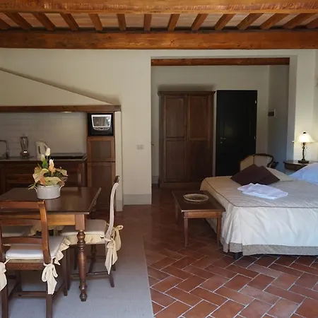 Granaio Borgo Di Colleoli 피사