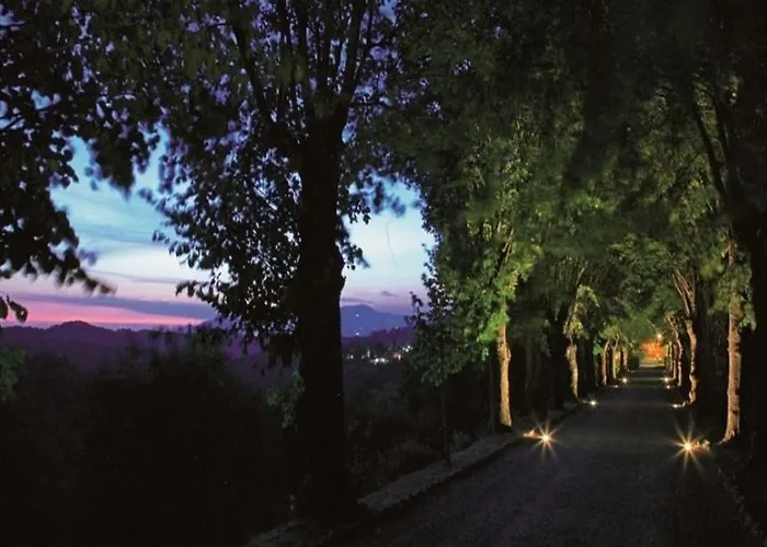 Feriested Granaio Borgo Di Colleoli 3*