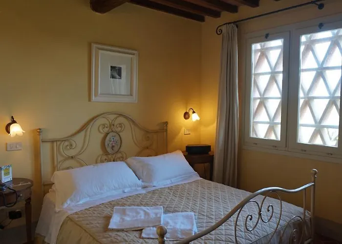 Granaio Borgo Di Colleoli 3* Pisa