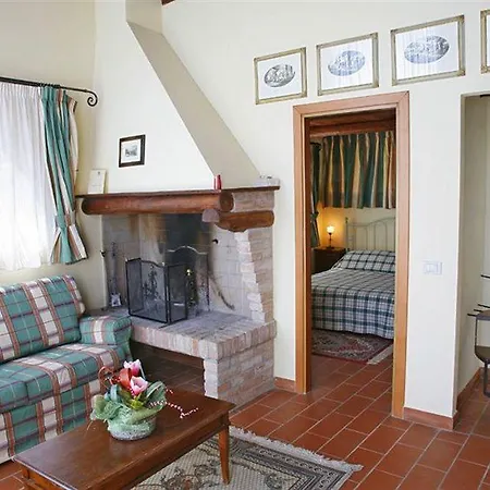 Resort Granaio Borgo Di Colleoli