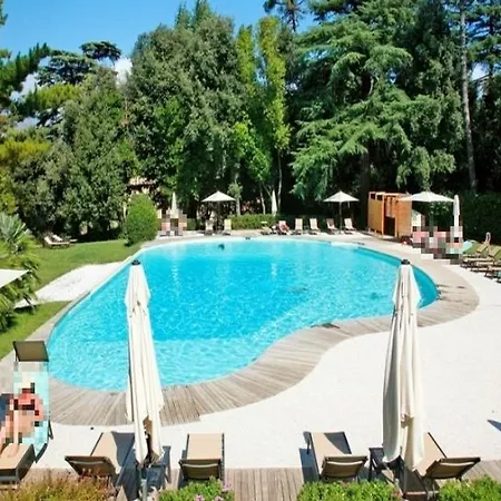 Granaio Borgo Di Colleoli Resort 3*
